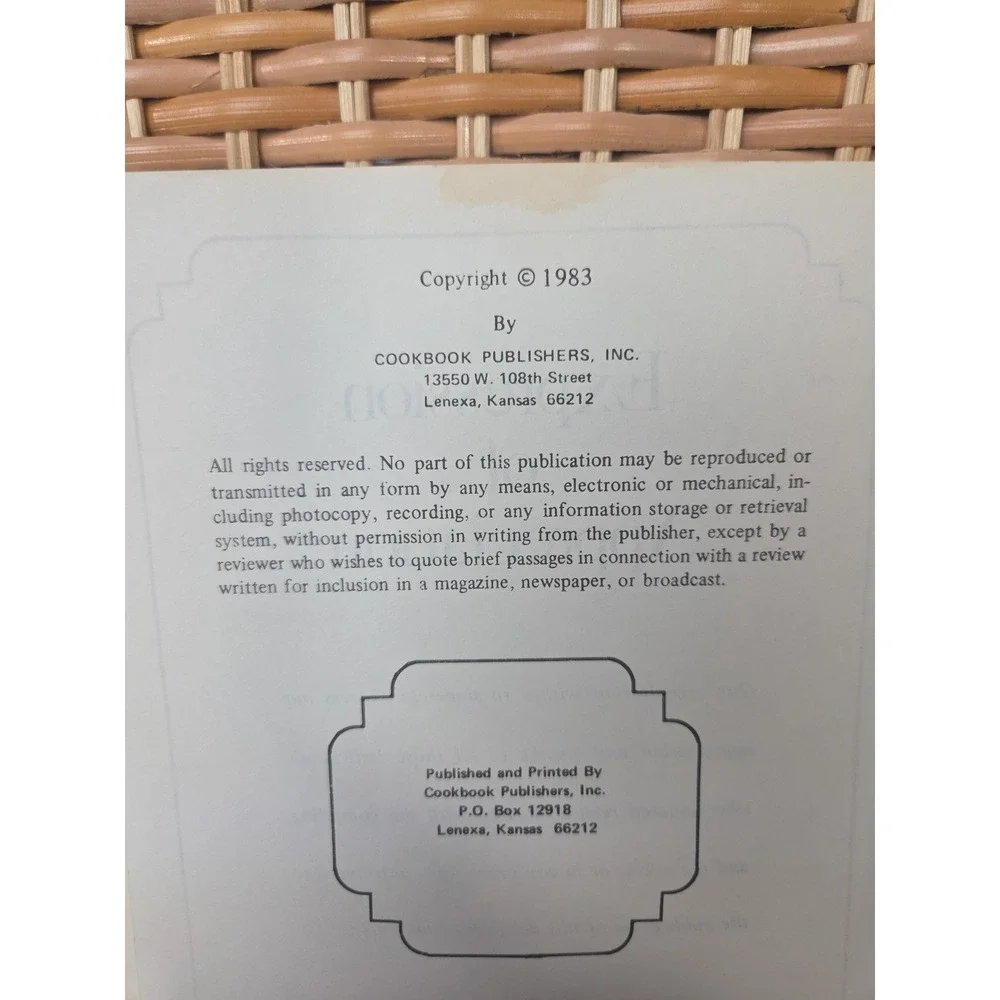 Ladies Friendship Circle Cookbook Concord, NC 1983 Vintage Local Recipe‎ Book